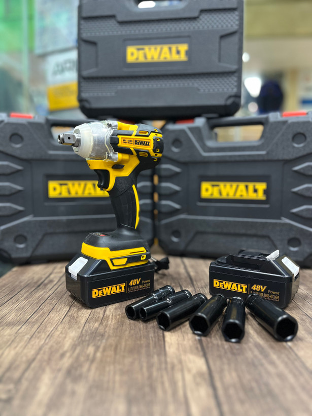 بکس شارژی براشلس طرح دیوالت مدل 48V
