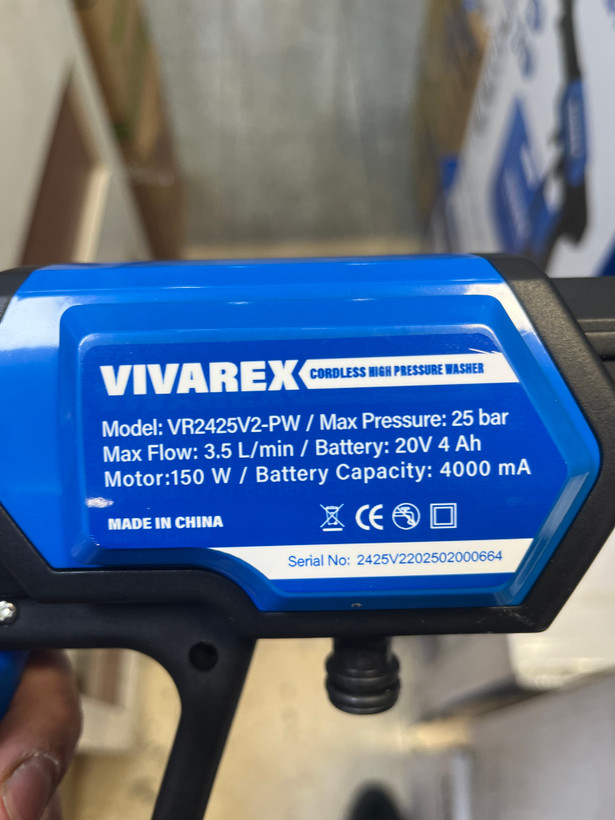 کارواش شارژی 20 ولت دو باتری ویوارکس VR2425V2-PW