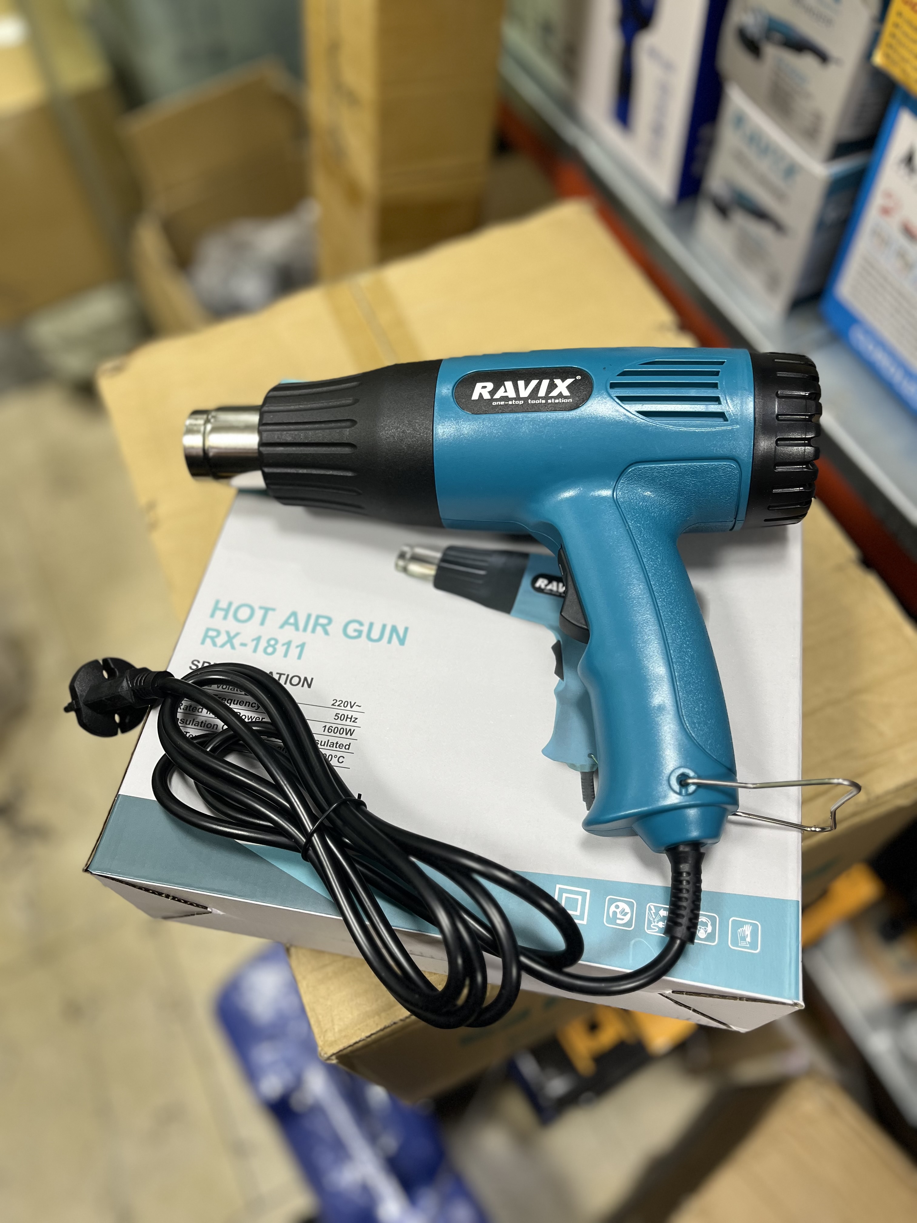 سشوار صنعتی راویکس مدل RX-1811