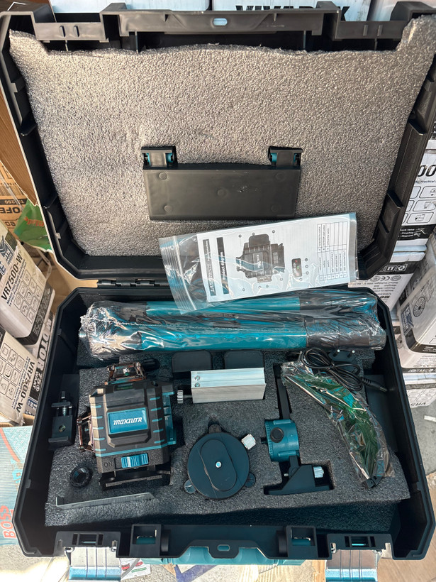 تراز لیزری ۴ خط نور سبز طرح ماکیتا مدل LM-16-M